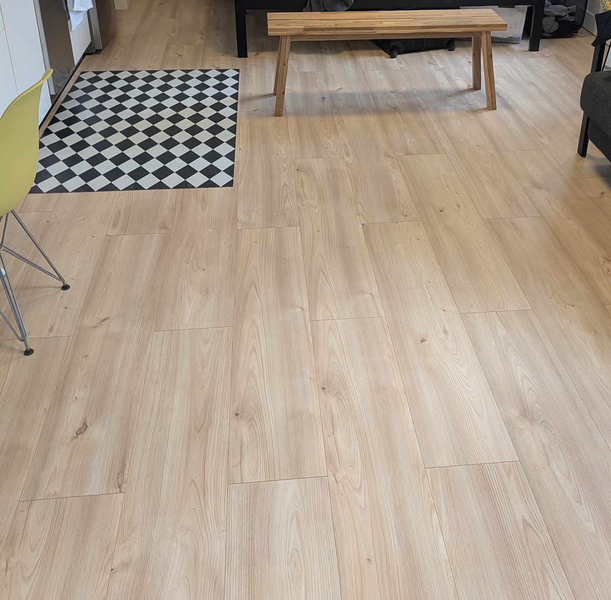 Apartment Flooring Replacement in San Carlos